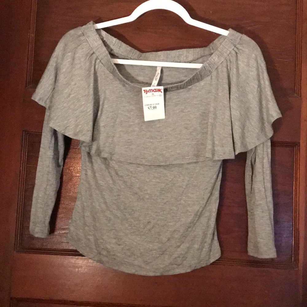 Off the shoulders shirt